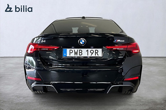 BMW i4 6 of 23