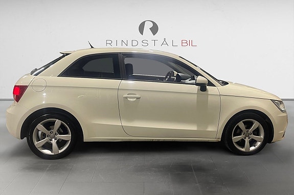 Audi A1 8 of 17