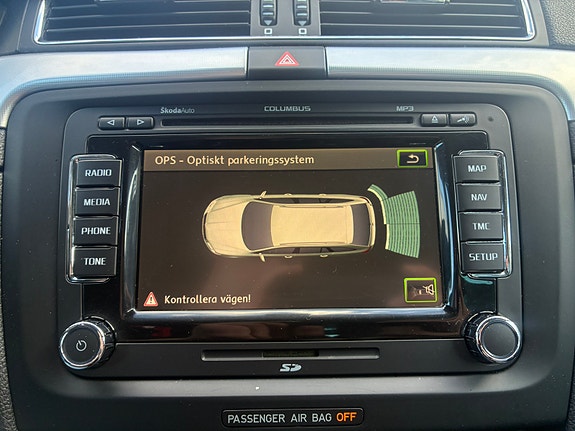 Skoda Superb 8 of 11