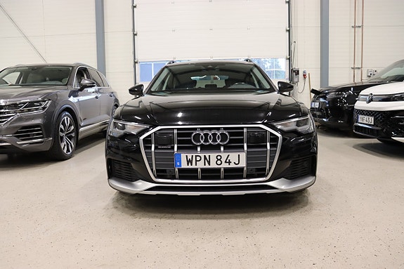 Audi A6 allroad 2 of 30