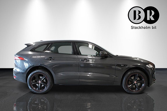 Jaguar F-PACE 2 of 21