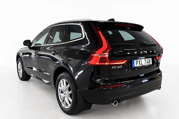 Volvo XC60 3 of 16