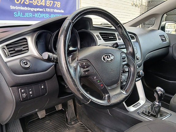 Kia Ceed 11 of 22