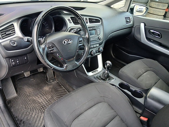 Kia Ceed 12 of 22