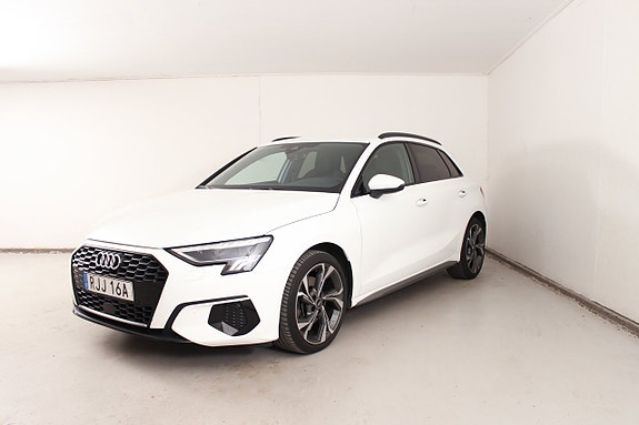Audi A3 8 of 29