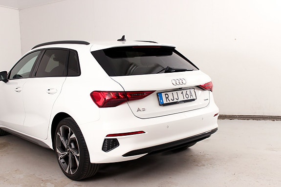 Audi A3 14 of 29