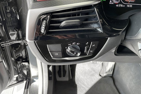 BMW 520d 23 of 30