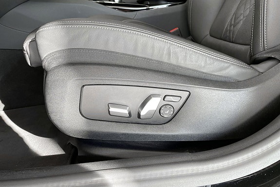 BMW 520d 25 of 30
