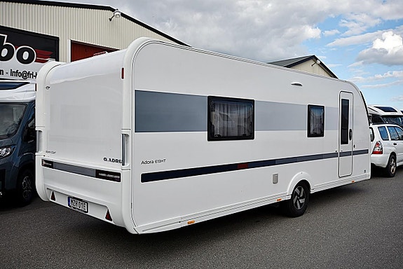 Adria 613 HT Adora, Långbäddar 25 of 27