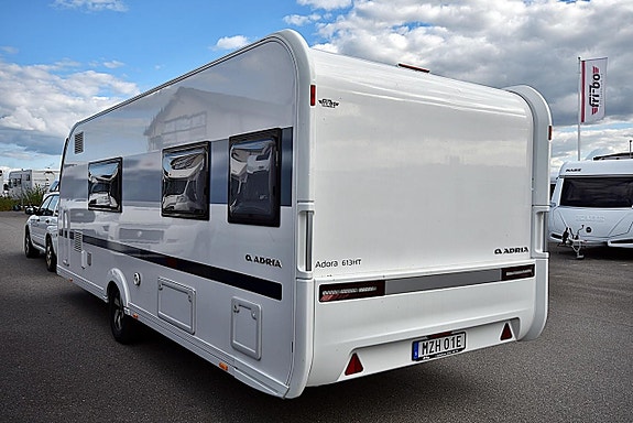 Adria 613 HT Adora, Långbäddar 26 of 27