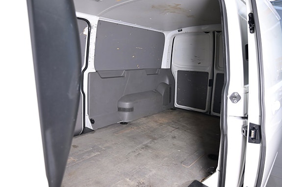 Volkswagen Transporter 8 of 19