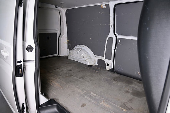 Volkswagen Transporter 9 of 19
