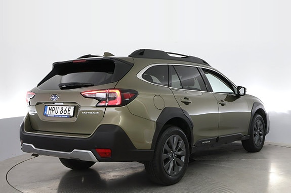 Subaru Outback 5 of 17