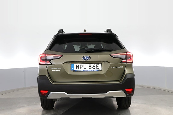 Subaru Outback 4 of 17