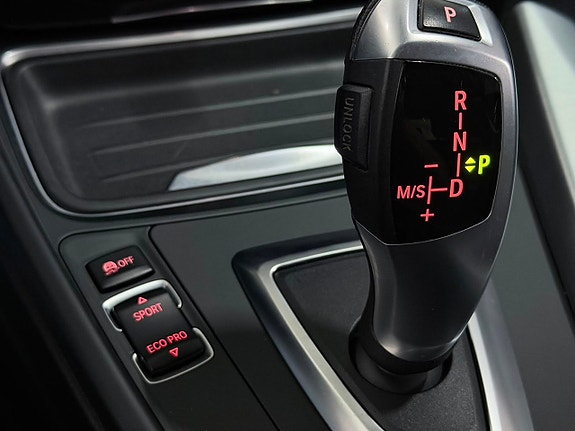 BMW 320d 23 of 25