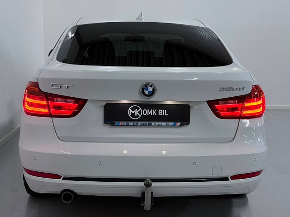 BMW 320d 9 of 25