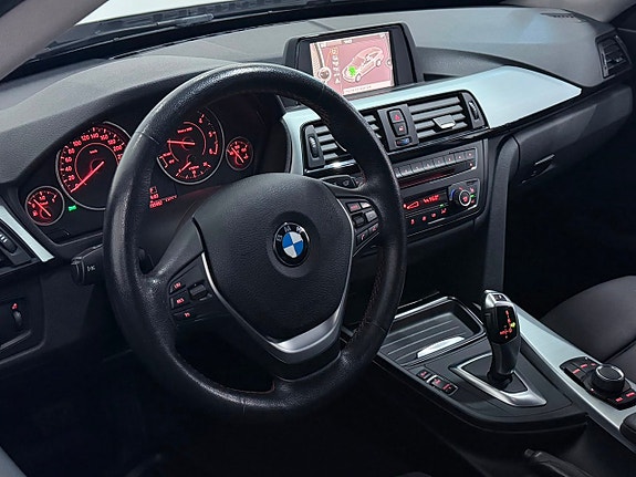 BMW 320d 2 of 25