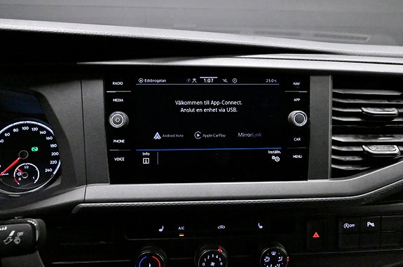 Volkswagen Transporter 18 of 19