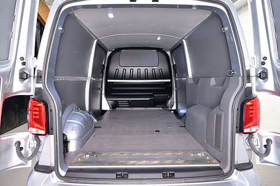 Volkswagen Transporter 7 of 19