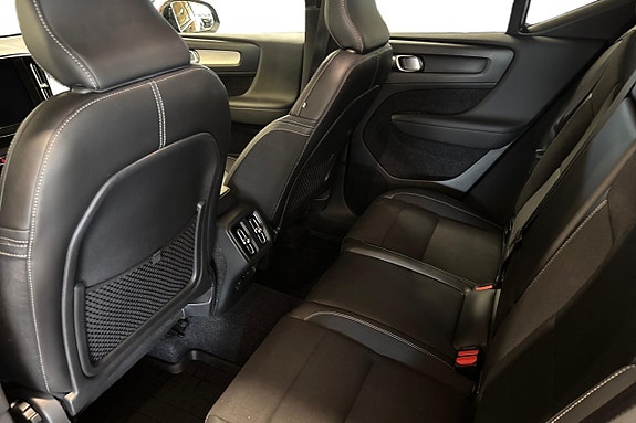 Volvo XC40 20 of 25