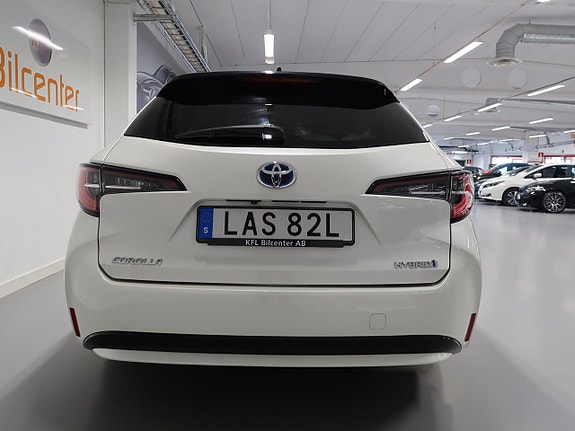 Toyota Corolla 7 of 27