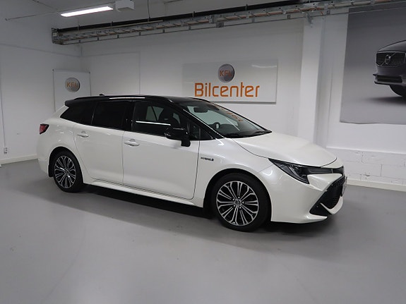 Toyota Corolla 4 of 27