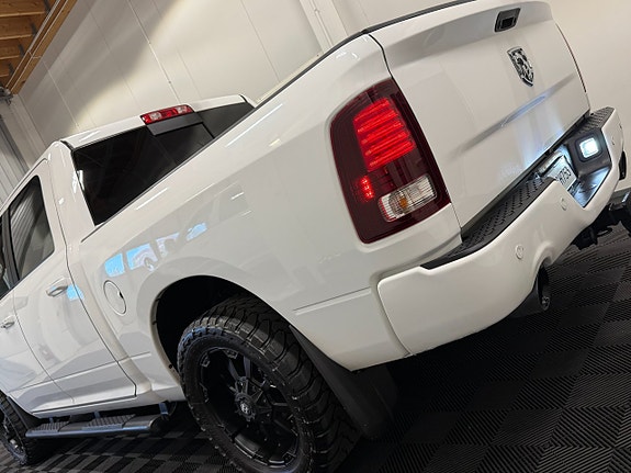 Dodge RAM 1500 17 of 30