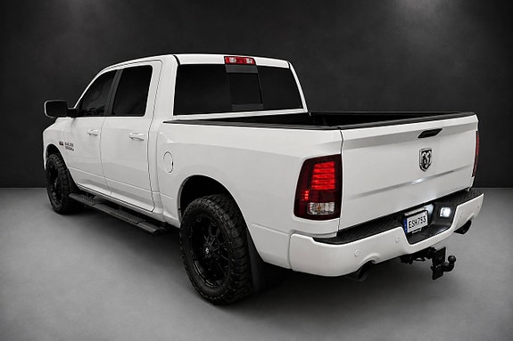 Dodge RAM 1500 3 of 30