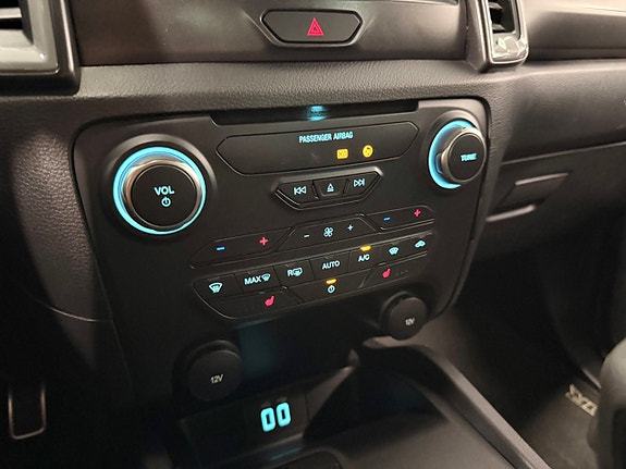 Ford Ranger Raptor 29 of 30