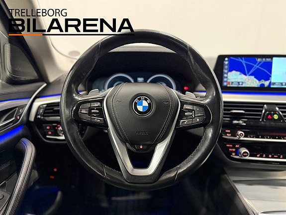 BMW 530e 16 of 27