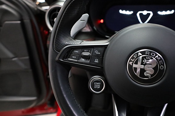Alfa Romeo Tonale 21 of 30