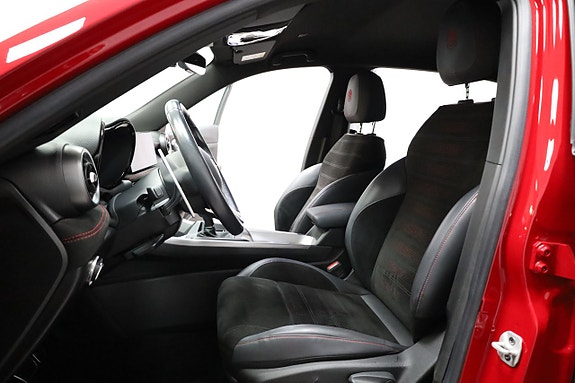 Alfa Romeo Tonale 6 of 30
