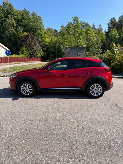 Mazda CX-3 2 of 9