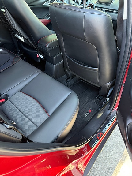 Mazda CX-3 8 of 9