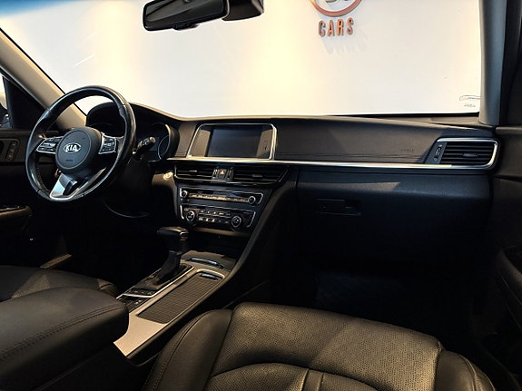 Kia Optima 16 of 23