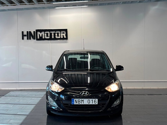 Hyundai i20 4 of 26