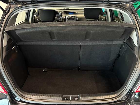 Hyundai i20 9 of 26