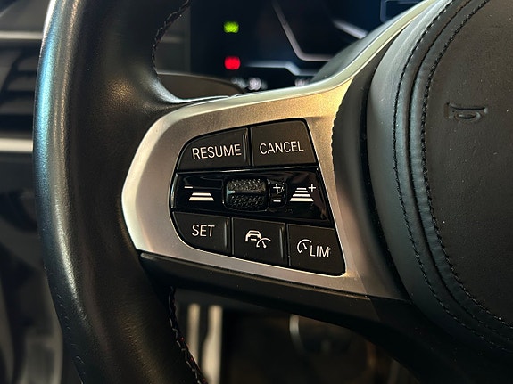 BMW i4 30 of 30