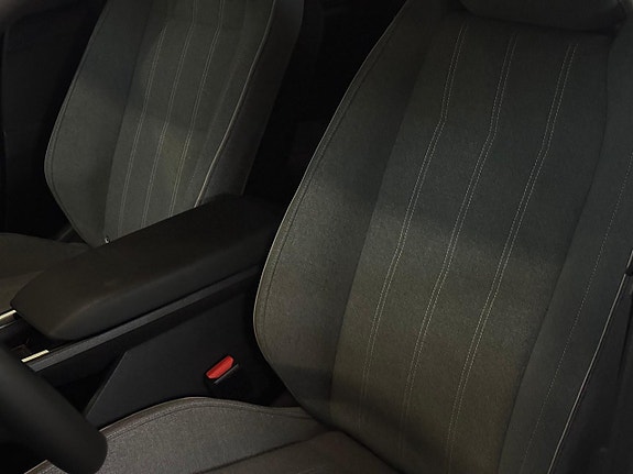 Renault Megane E-Tech 18 of 21