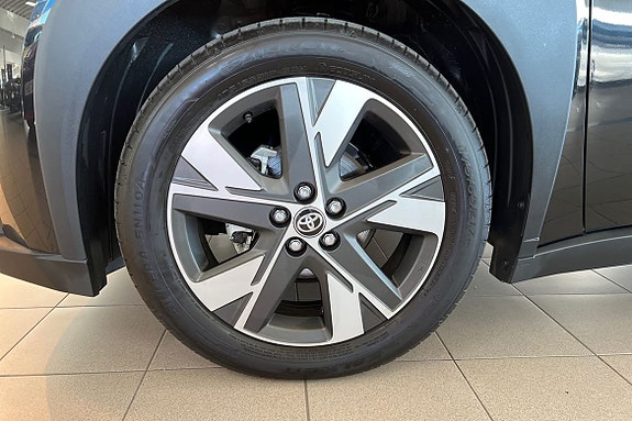 Toyota Aygo X 17 of 21