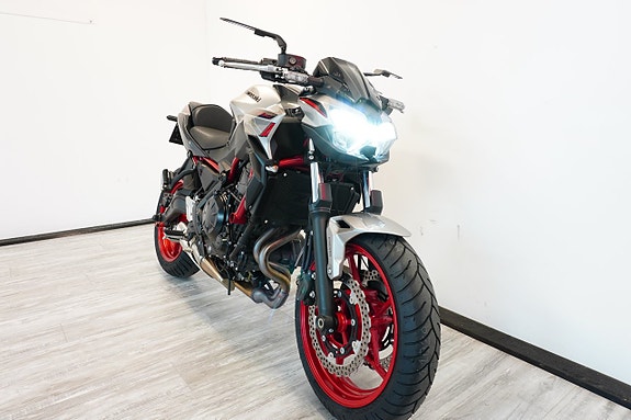Kawasaki Ninja Z650 Räntefritt /Hemleverans/ Inbyte 3 of 8