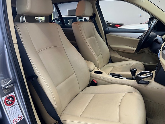 BMW X1 24 of 27