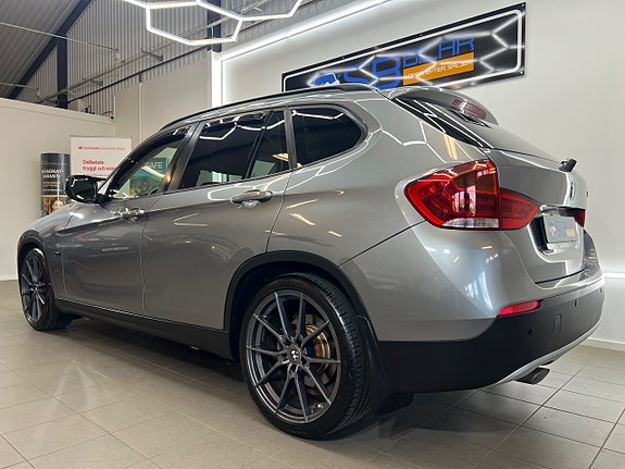 BMW X1 3 of 27