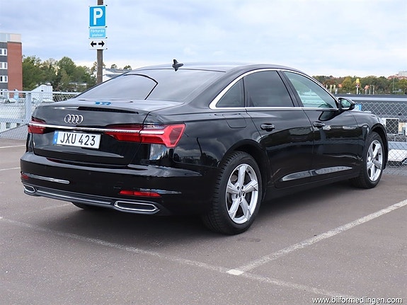 Audi A6 3 of 19