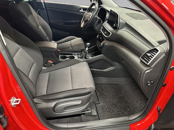Hyundai Tucson 11 of 18
