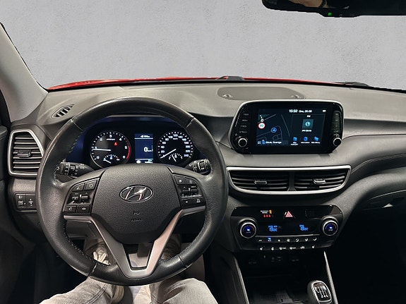 Hyundai Tucson 12 of 18