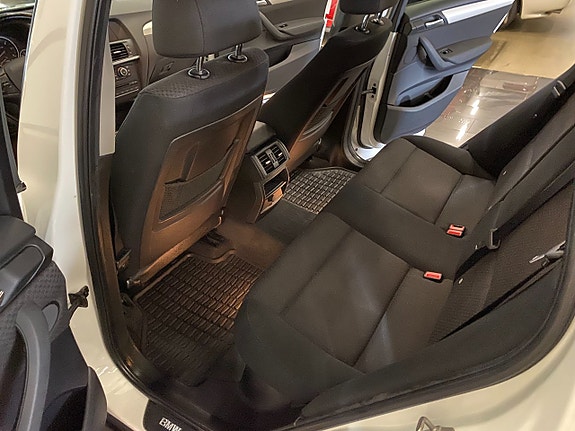 BMW X3 14 of 22