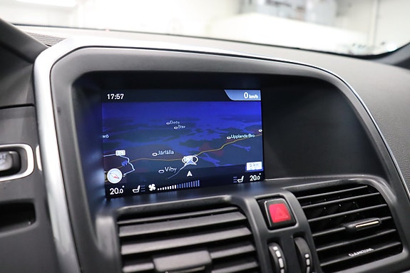 Volvo XC60 20 of 28