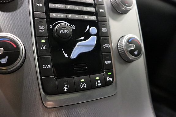 Volvo XC60 21 of 28