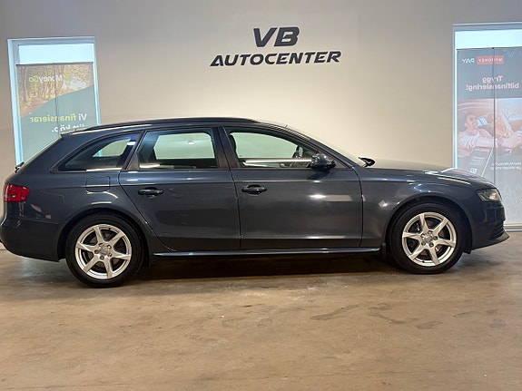 Audi A4 3 of 23